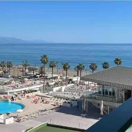 Apartamento Equipado Bajondillo Playa-Piscina 2Hab Torremolinos Exterior photo