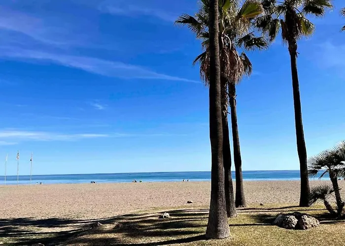 Apartamento Equipado Bajondillo Playa-Piscina 2Hab